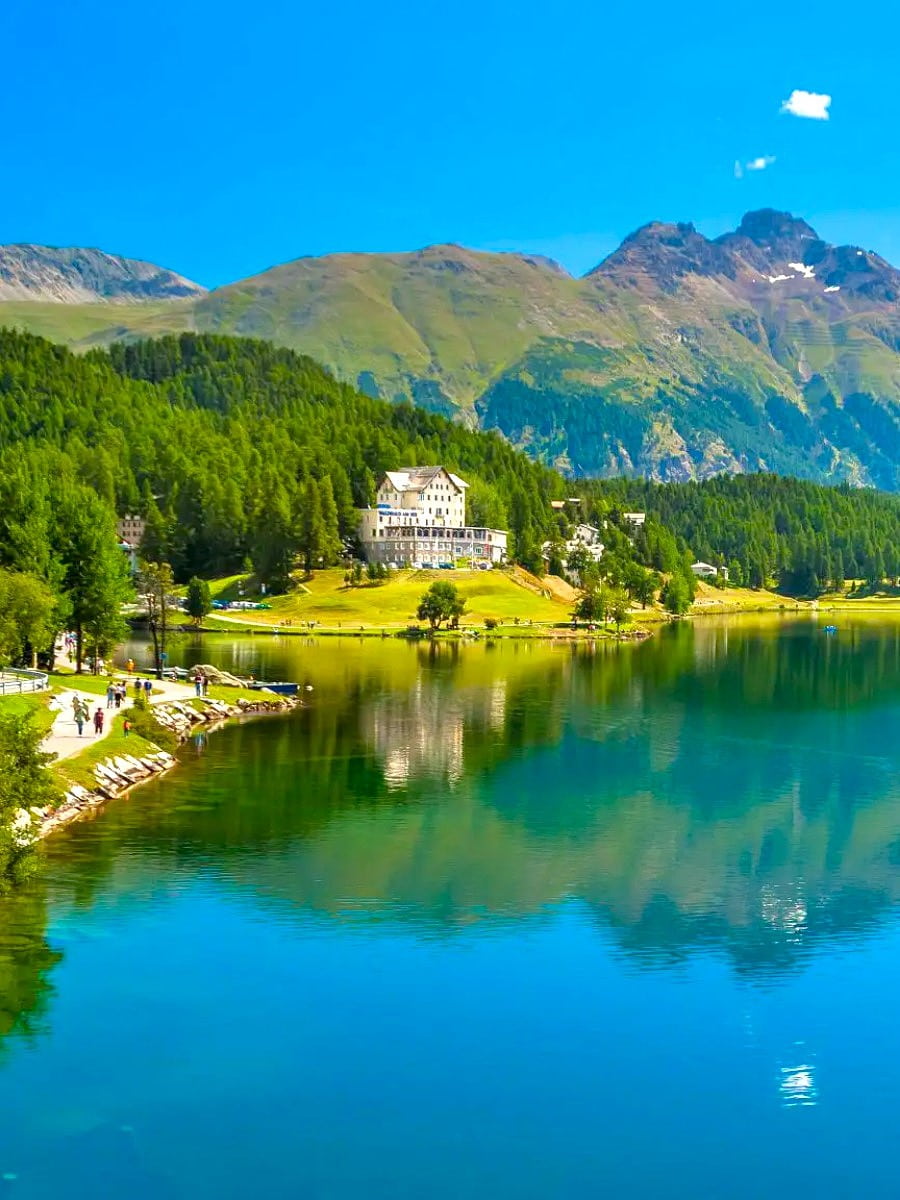  Lake St Moritz