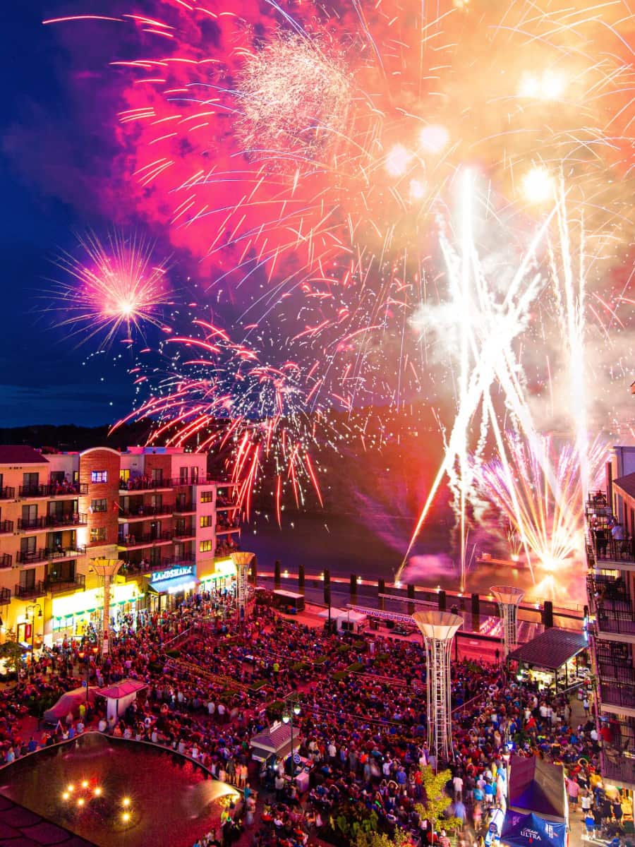 Landing Summer Concert Series, Branson