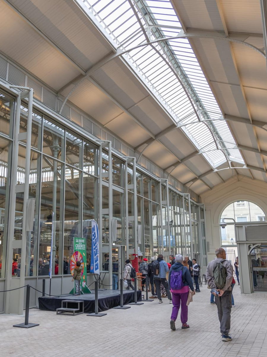 Inside of Les Halles de Béziers, Beziers