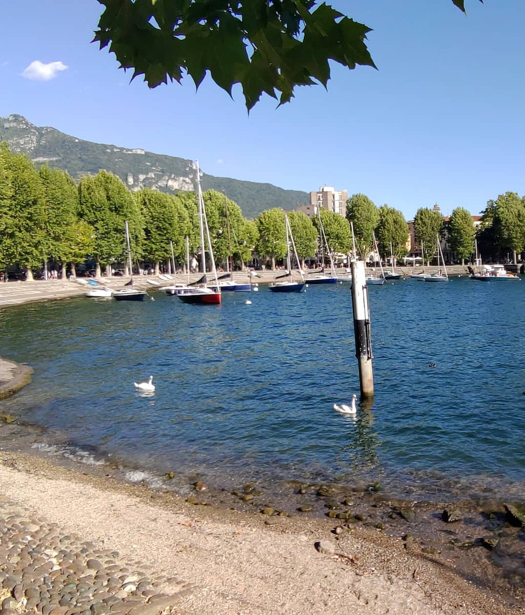 Lungolago di Lecco Lungolago di Lecco