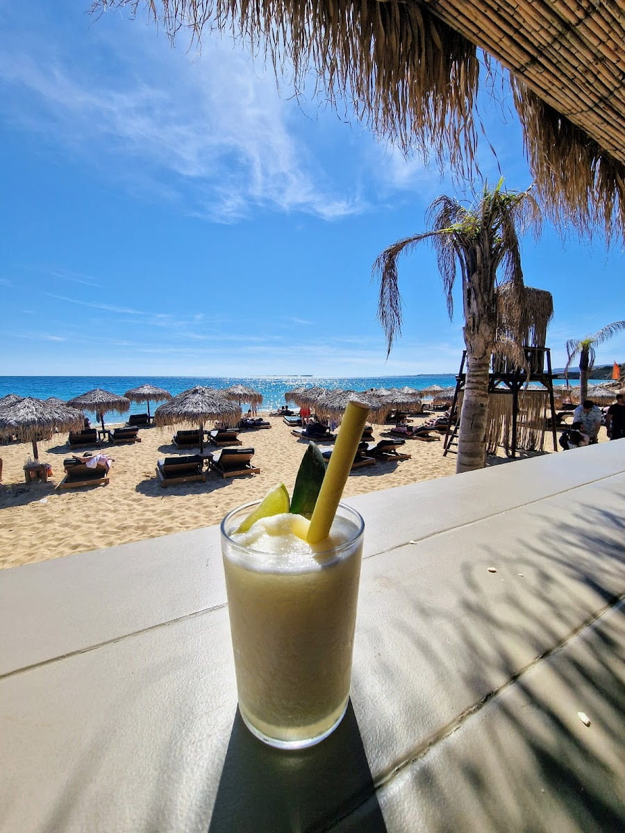 Makris Gialos Beach, Argostoli Makris Gialos Beach, Argostoli