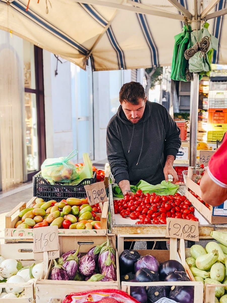 Mercato del Sabato, Ostuni, Puglia Mercato del Sabato, Ostuni, Puglia