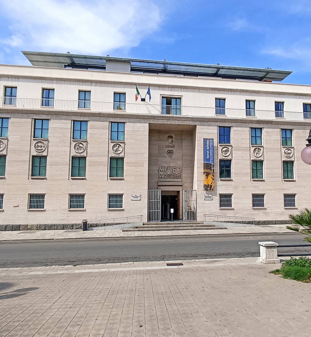 Museo Archeologico Nazionale di Reggio Calabria Museo Archeologico Nazionale di Reggio Calabria