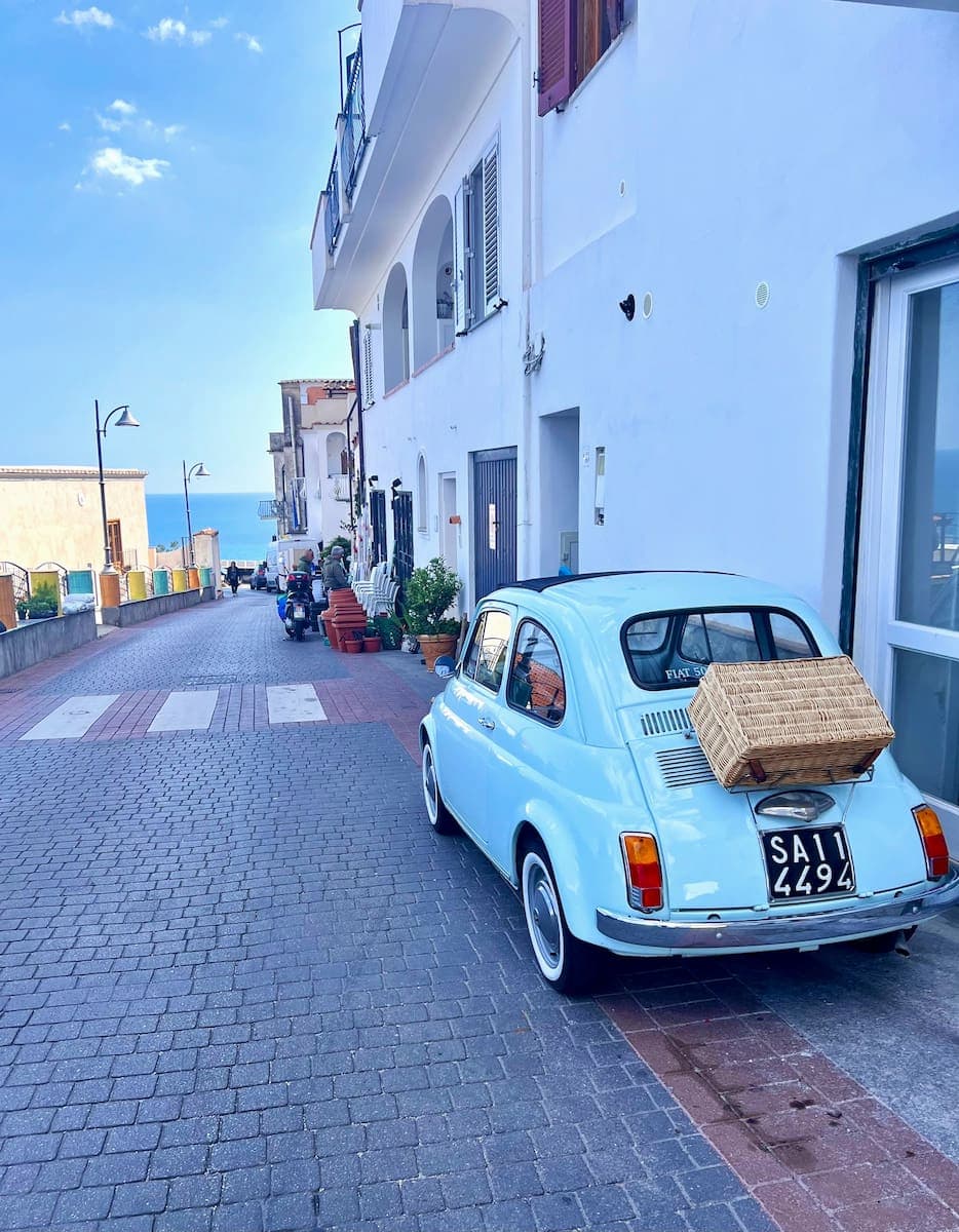 Old Town Exploration, Praiano