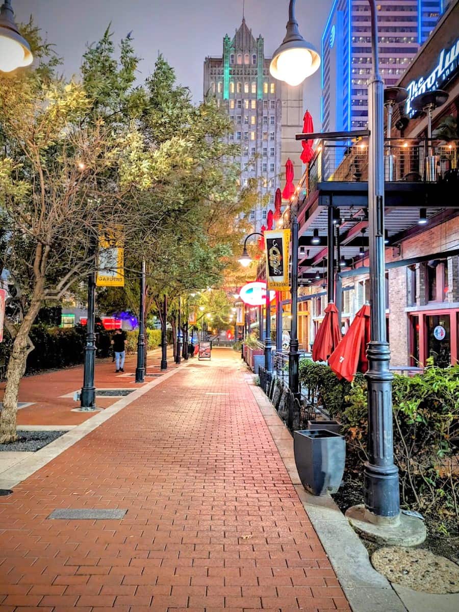 Stone Street Gardens, Dallas Stone Street Gardens, Dallas