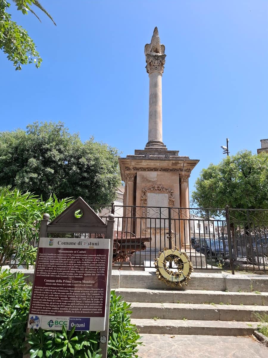 Villa Comunale Sandro Pertini, Ostuni, Puglia Villa Comunale Sandro Pertini, Ostuni, Puglia