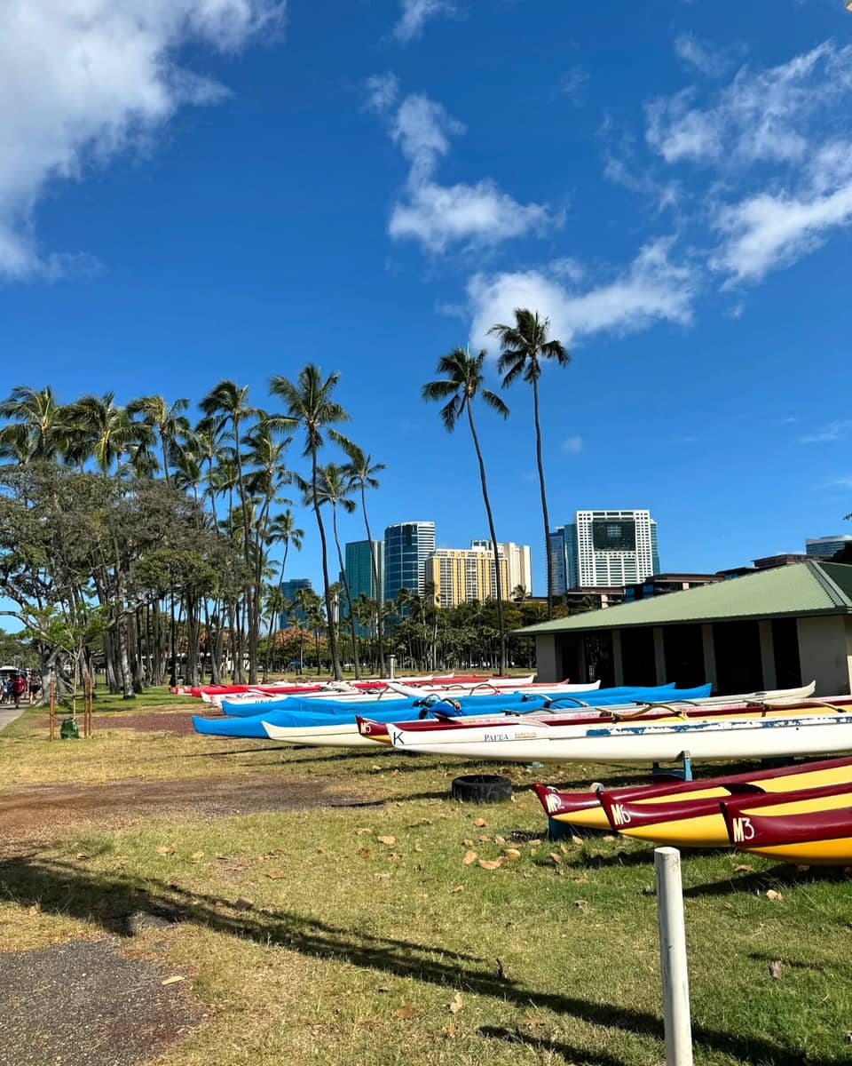Ala Moana Beach Park, Honolulu Ala Moana Beach Park, Honolulu