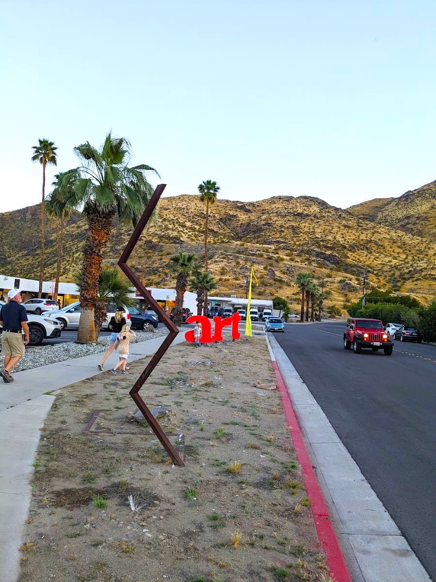 Backstreet Art District Art Walk, Palm Springs Backstreet Art District Art Walk, Palm Springs