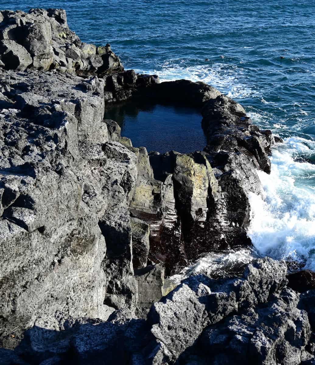 Brimketill Lava Rock Pool Keflavik Brimketill Lava Rock Pool Keflavik