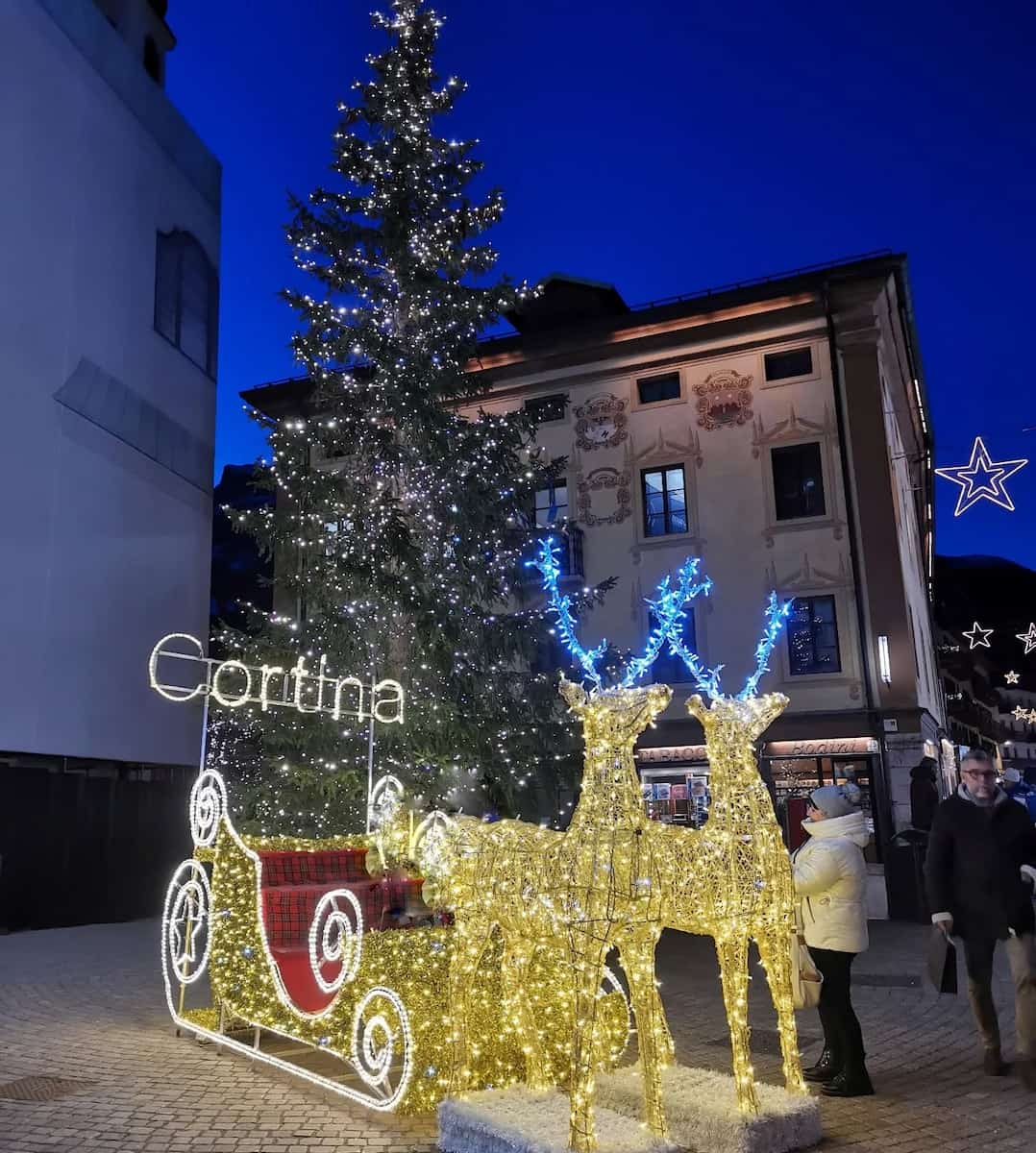 Christmas in Cortina dāAmpezzo Christmas in Cortina dāAmpezzo