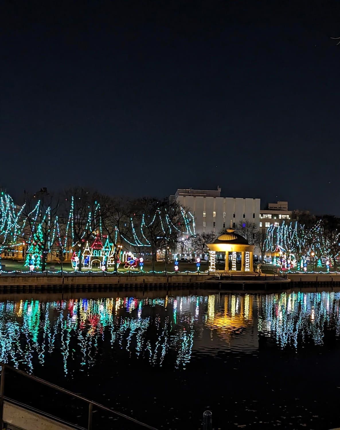 Christmas in Milwaukee Christmas in Milwaukee