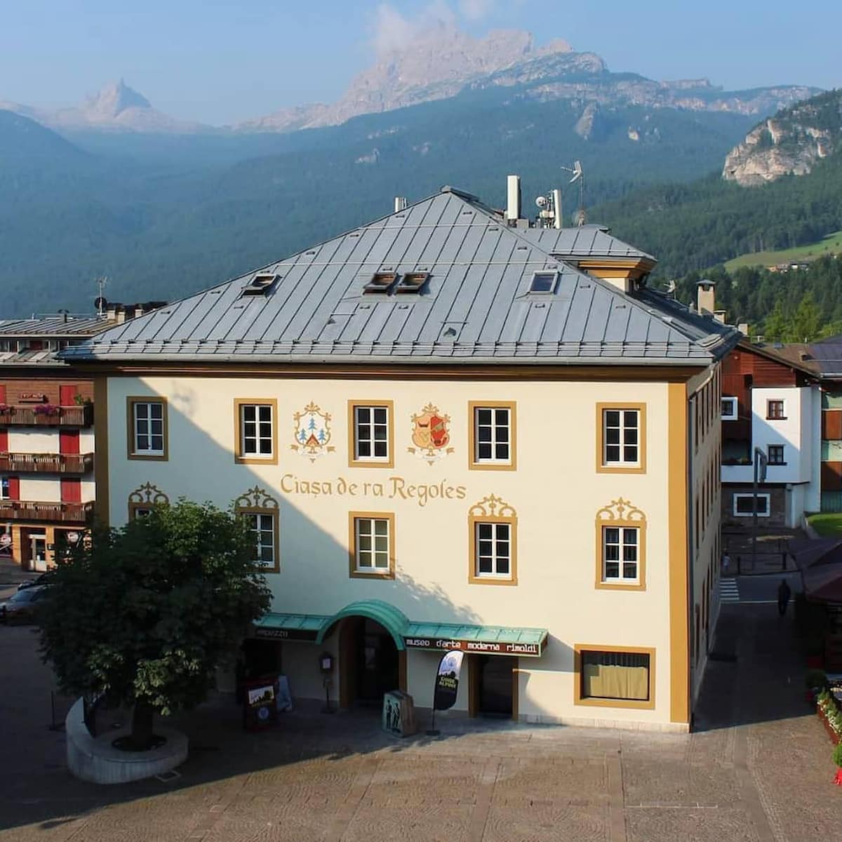 Ciasa de ra Regoles Ethnographic Museum, Cortina d'Ampezzo Ciasa de ra Regoles Ethnographic Museum, Cortina d'Ampezzo
