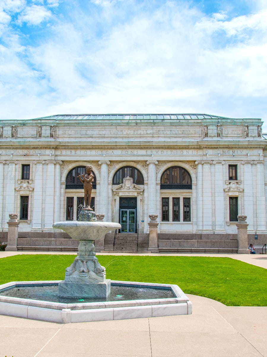 Columbus Metropolitan Library, Columbus, Ohio Columbus Metropolitan Library, Columbus, Ohio