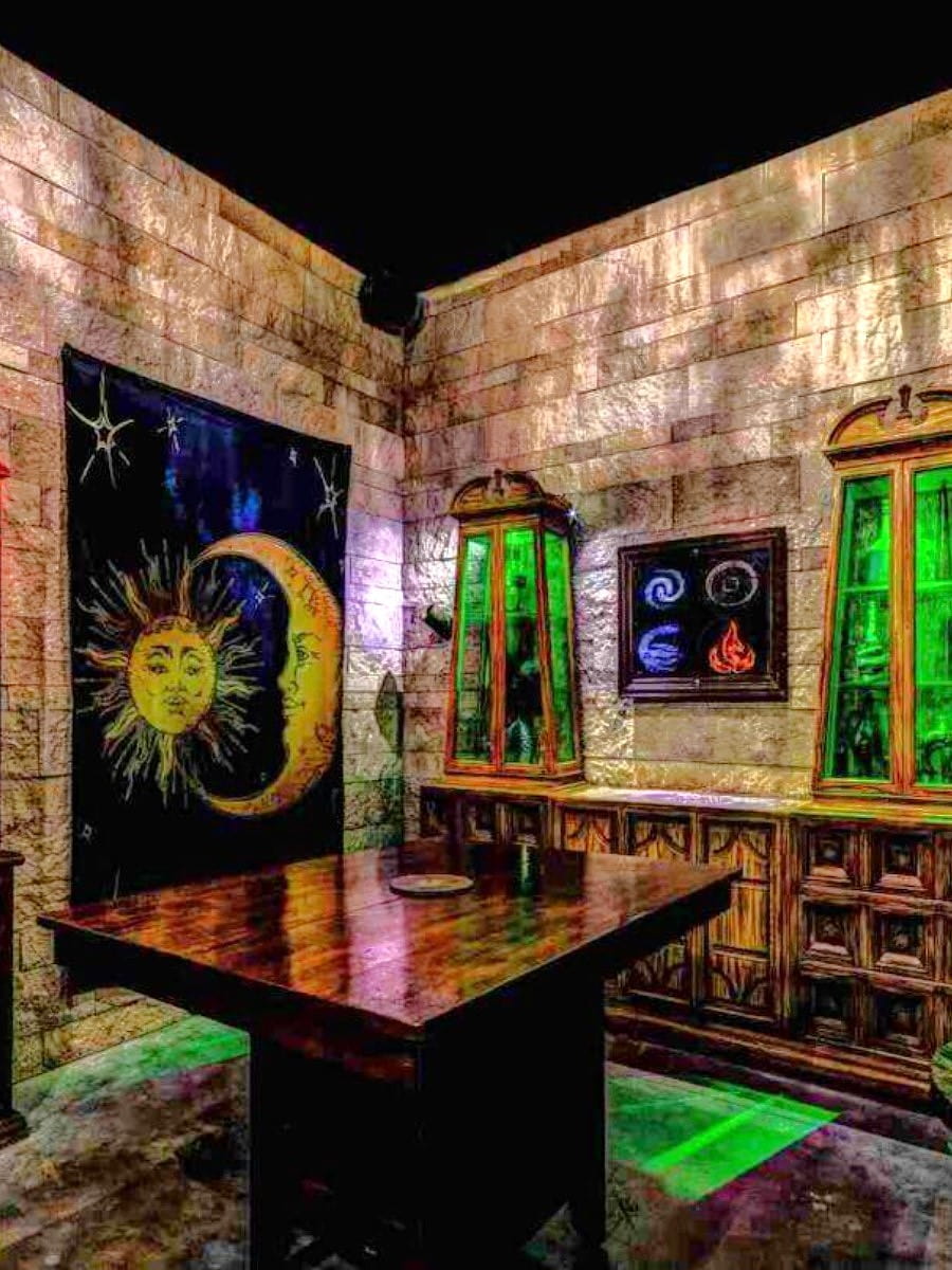 Inside of Escape Rooms, Palm Springs Inside of Escape Rooms, Palm Springs