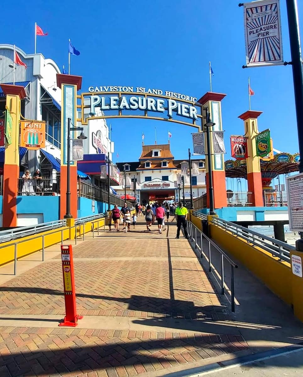 Galveston Island Historic Pleasure Pier, TX Galveston Island Historic Pleasure Pier, TX