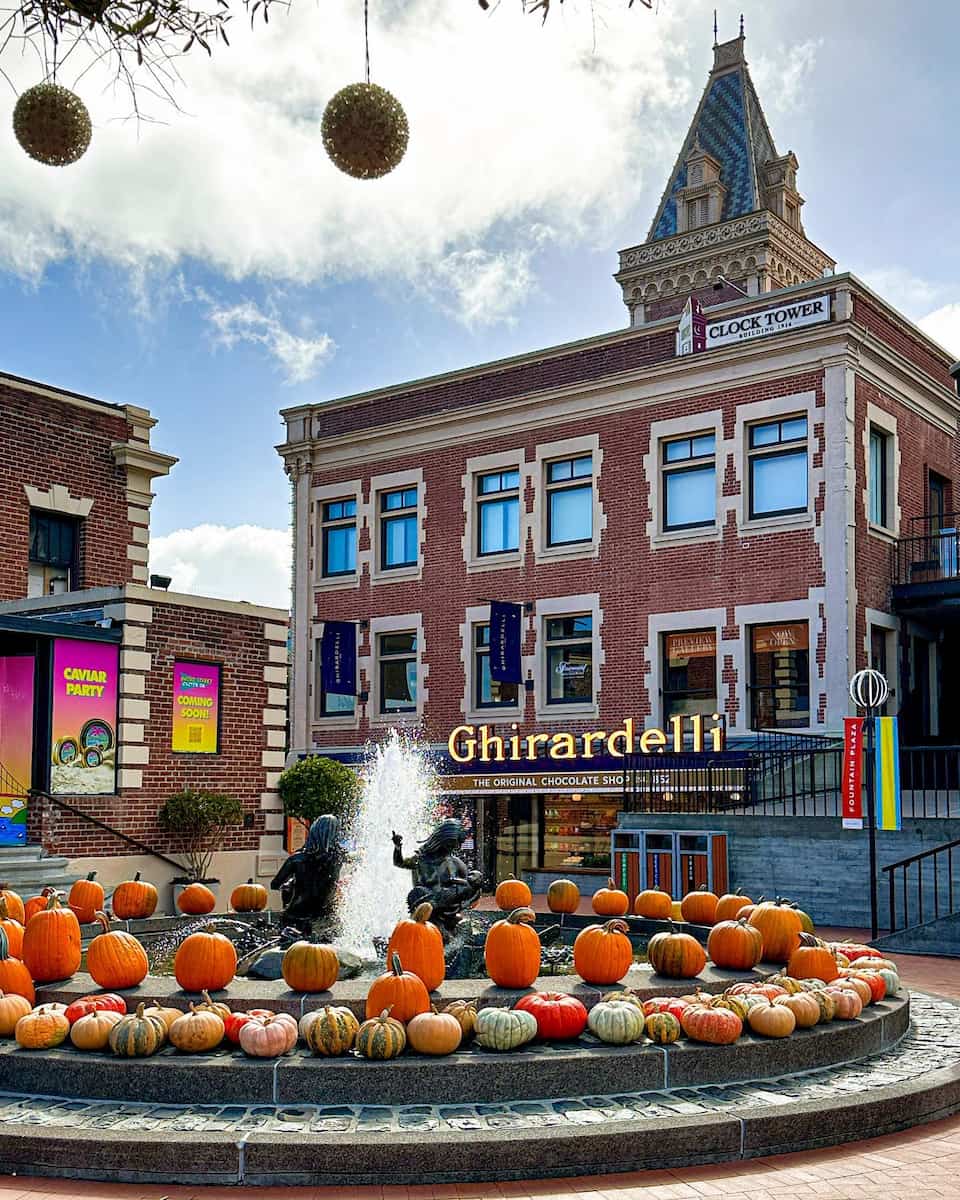 Ghirardelli Square, San Francisco Ghirardelli Square, San Francisco