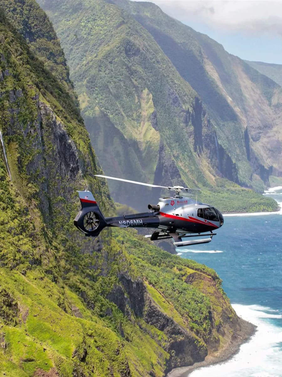 Helicopter Tour over Molokai Sea Cliffs, Maui Helicopter Tour over Molokai Sea Cliffs, Maui