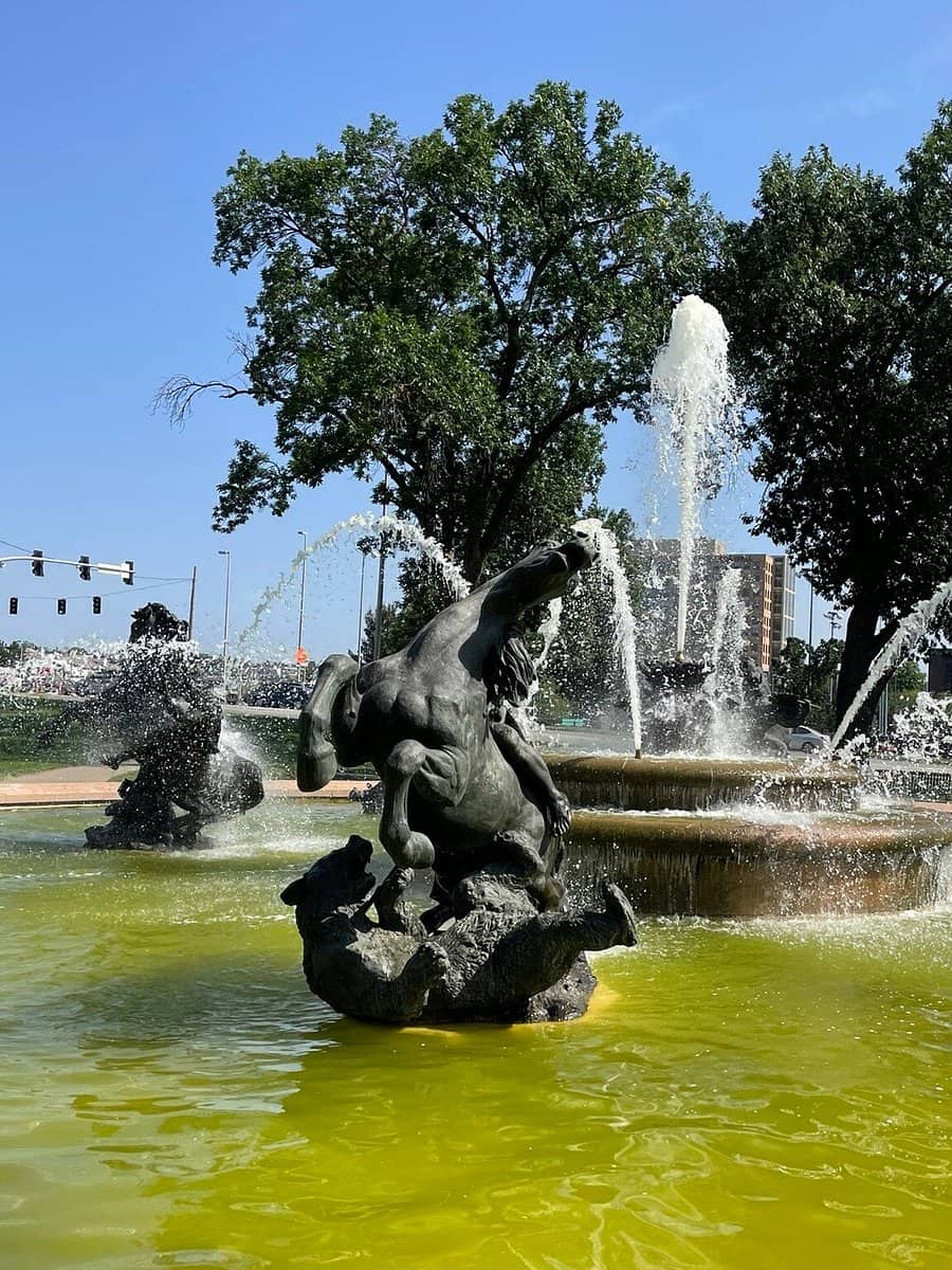 Kansas City Fountain Tour, Kansas City Kansas City Fountain Tour, Kansas City