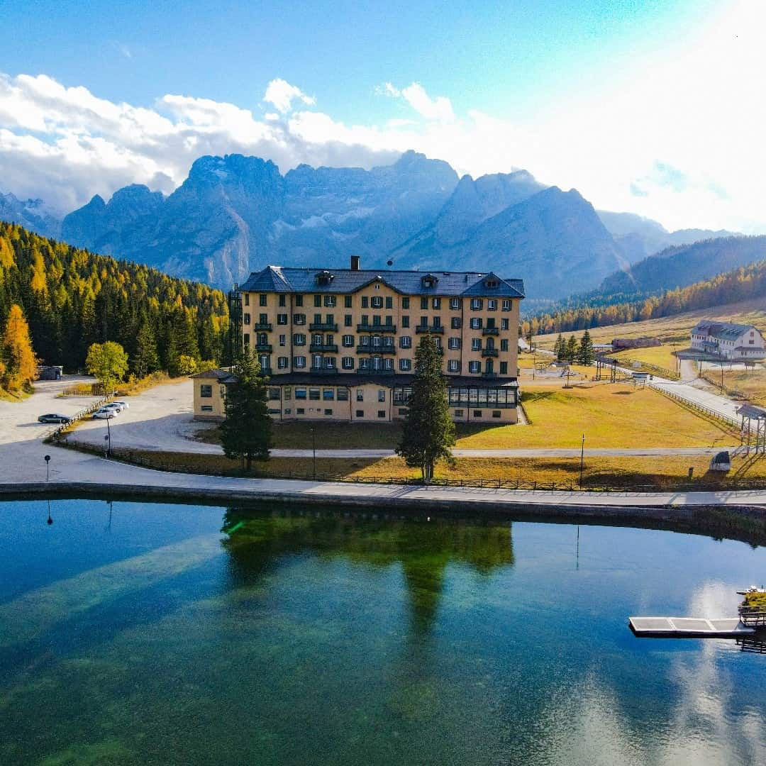 Lake Misurina,  Cortina dāAmpezzo Lake Misurina, Cortina dāAmpezzo