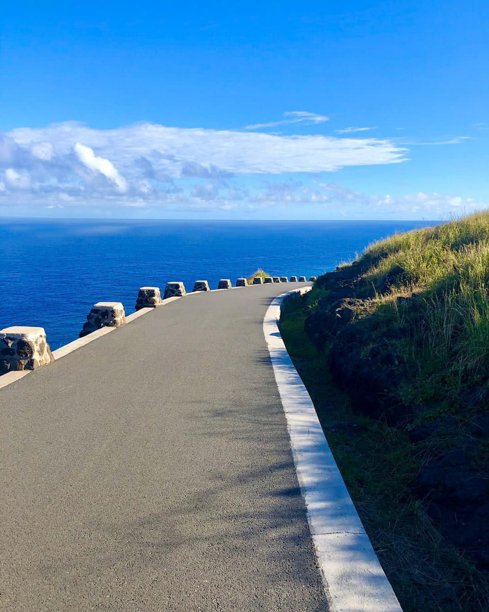 Makapu'u Point Lighthouse Trail, Honolulu Makapu'u Point Lighthouse Trail, Honolulu