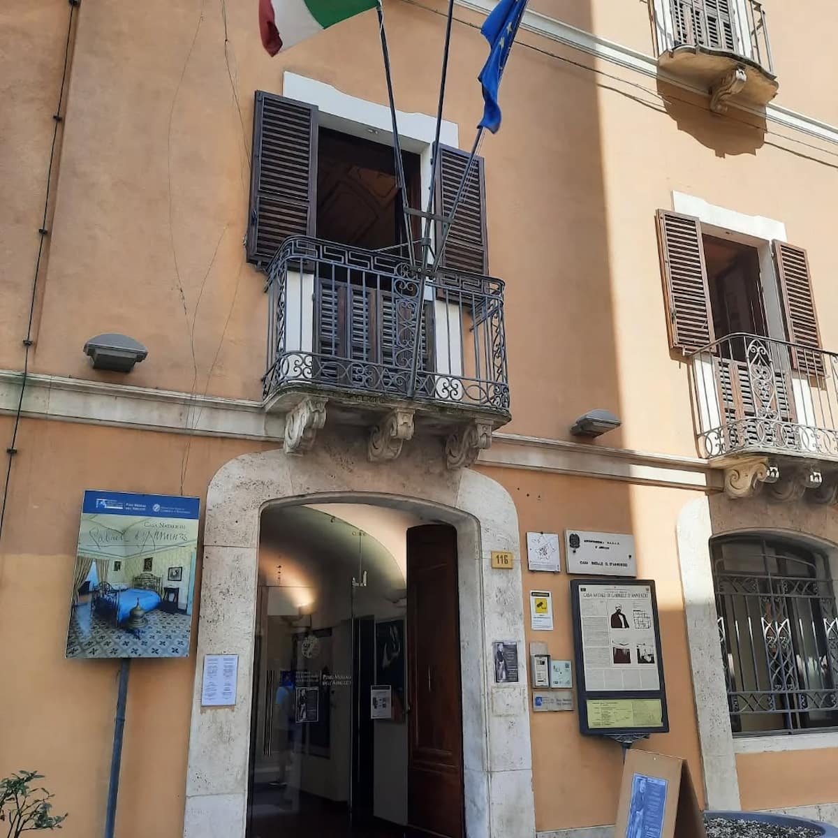 Museo Casa Natale di Gabriele D'Annunzio, Pescarara (5) Museo Casa Natale di Gabriele D'Annunzio, Pescara