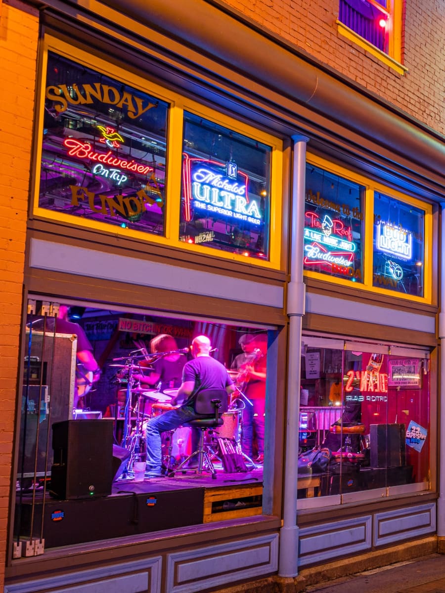 Nashville's Broadway, Tennessee