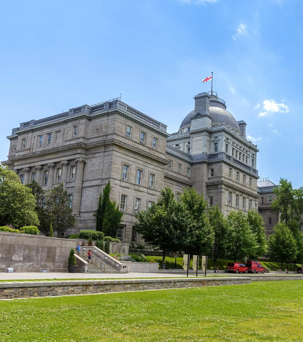 Old Montreal Walks Old Montreal Walks