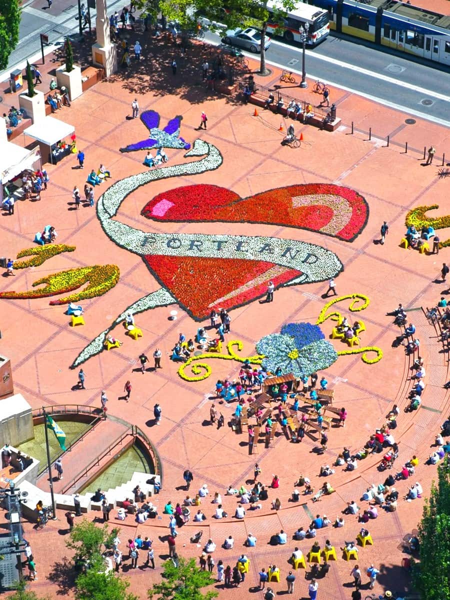 Pioneer Courthouse Square, Portland Pioneer Courthouse Square, Portland