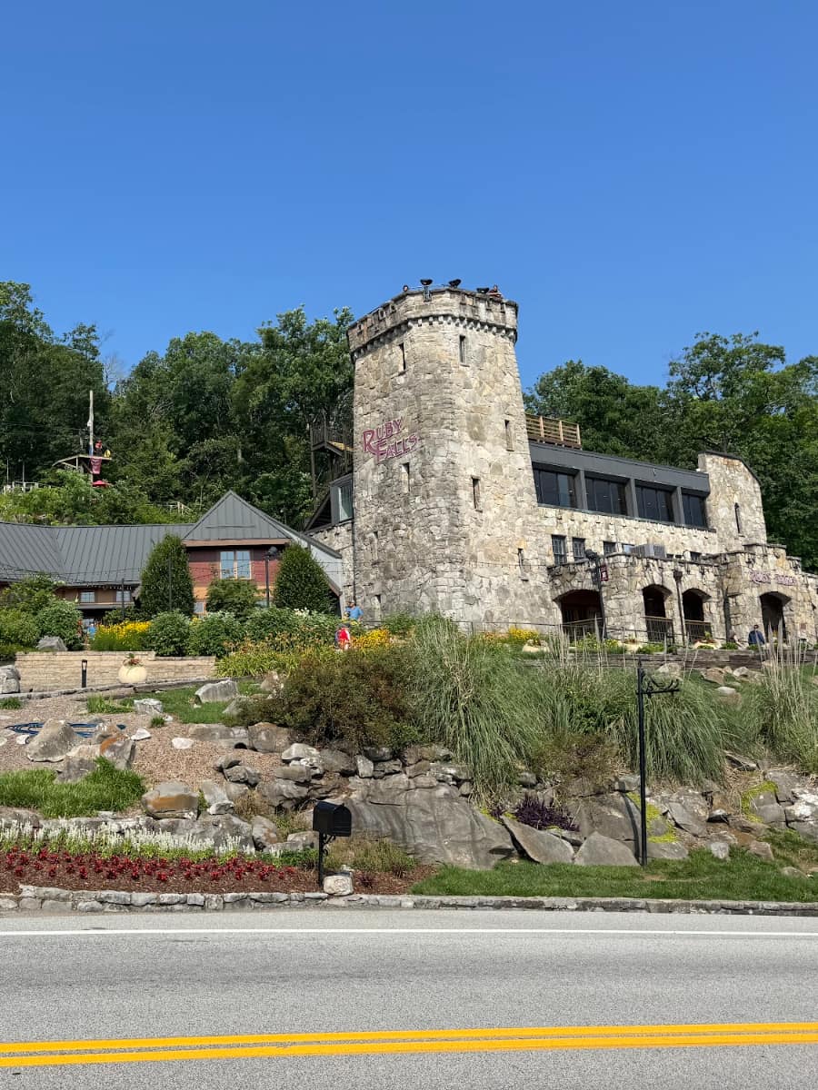 Ruby Falls, Tennessee