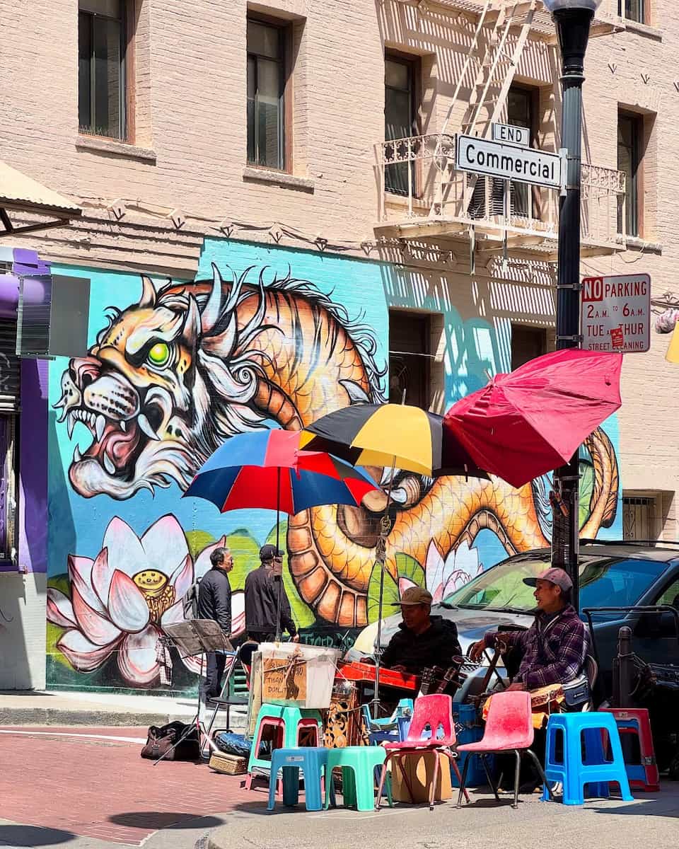 San Francisco’s Chinatown San Francisco’s Chinatown