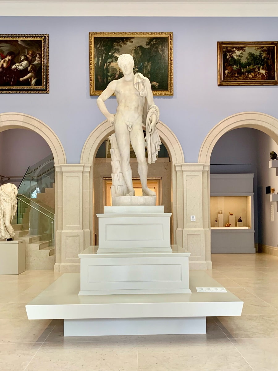 Inside of Santa Barbara Museum of Art, Santa Barbara Inside of Santa Barbara Museum of Art, Santa Barbara