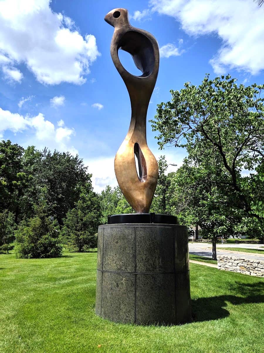 Sculpture Park and Shuttlecocks, Kansas City Sculpture Park and Shuttlecocks, Kansas City