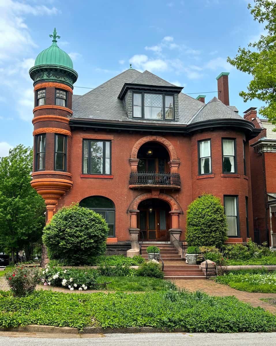 St. Louis St. Louis