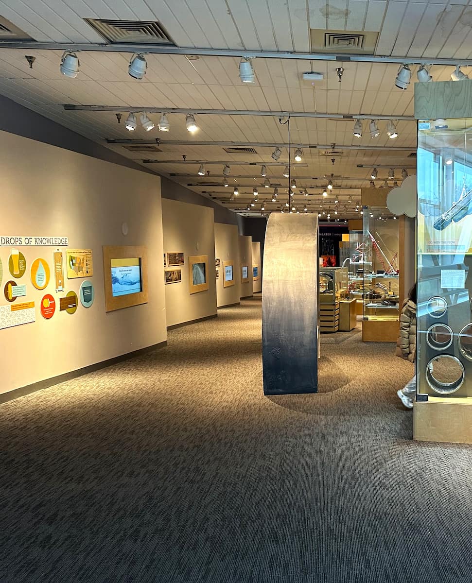 St. Louis Science Center Discovery Room St. Louis Science Center Discovery Room