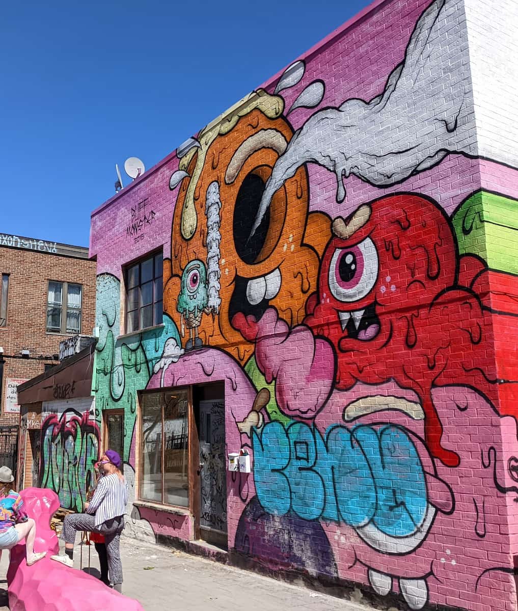 Street Art Tour Montreal Street Art Tour Montreal