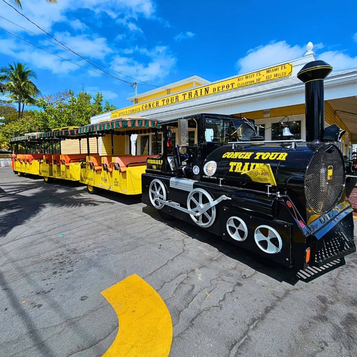 Strolling Duval Street, Key West Strolling Duval Street, Key West