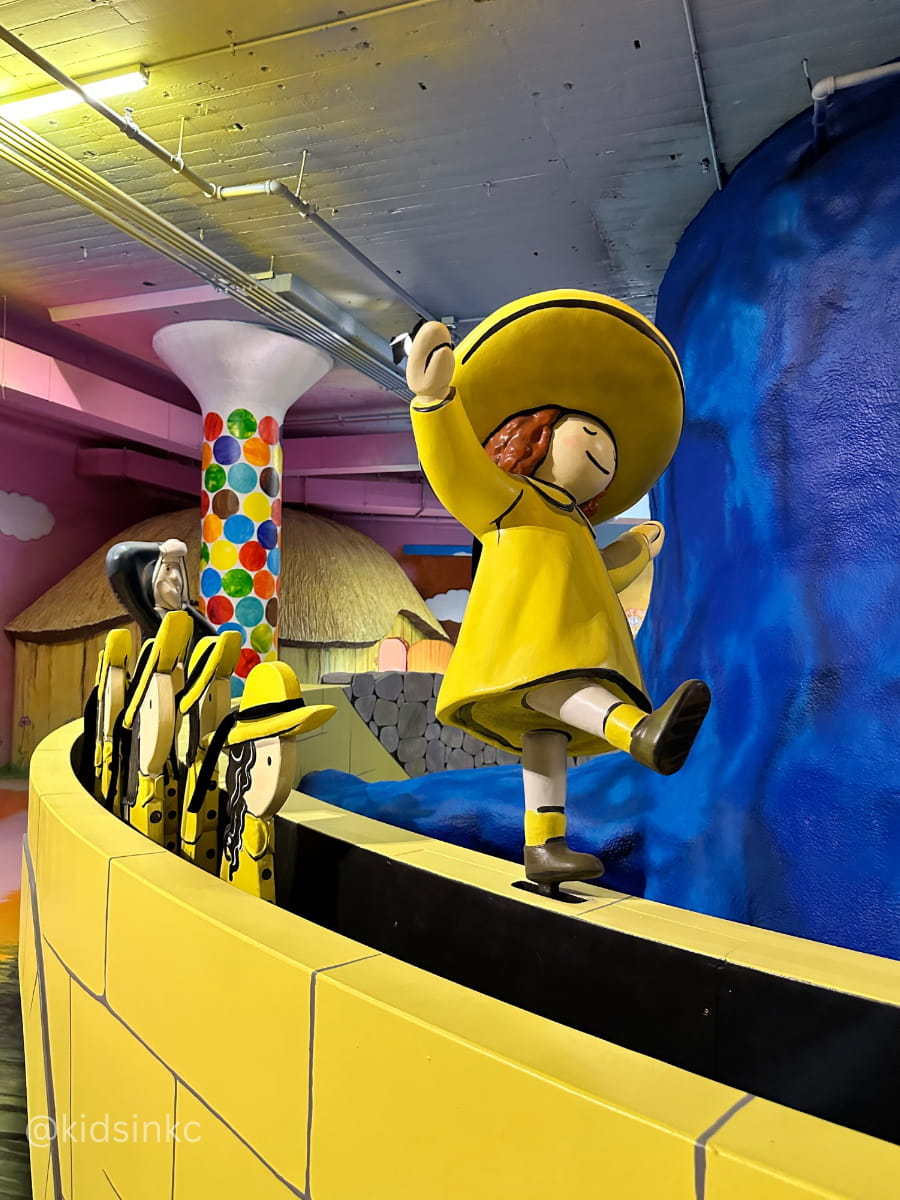 Inside of The Rabbit hOle, Kansas City Inside of The Rabbit hOle, Kansas City