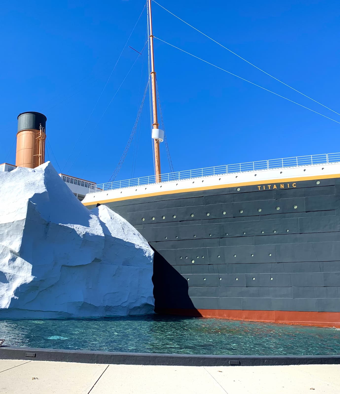 Titanic Museum Attraction, Pigeon Forge Titanic Museum Attraction, Pigeon Forge