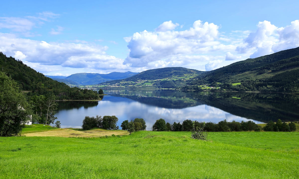 Vangsvatnet Lake, Norway
