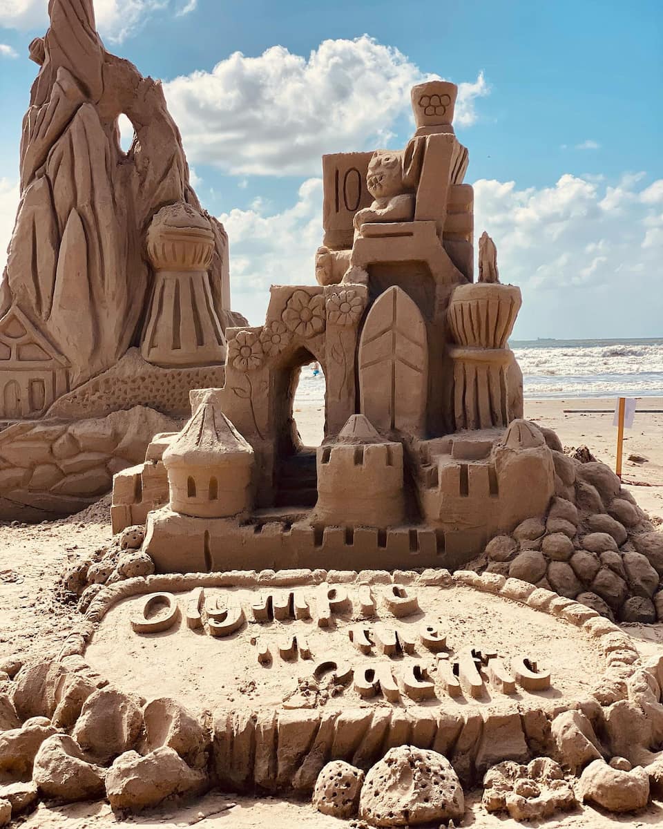 AIA Sandcastle Competition, Galveston AIA Sandcastle Competition, Galveston