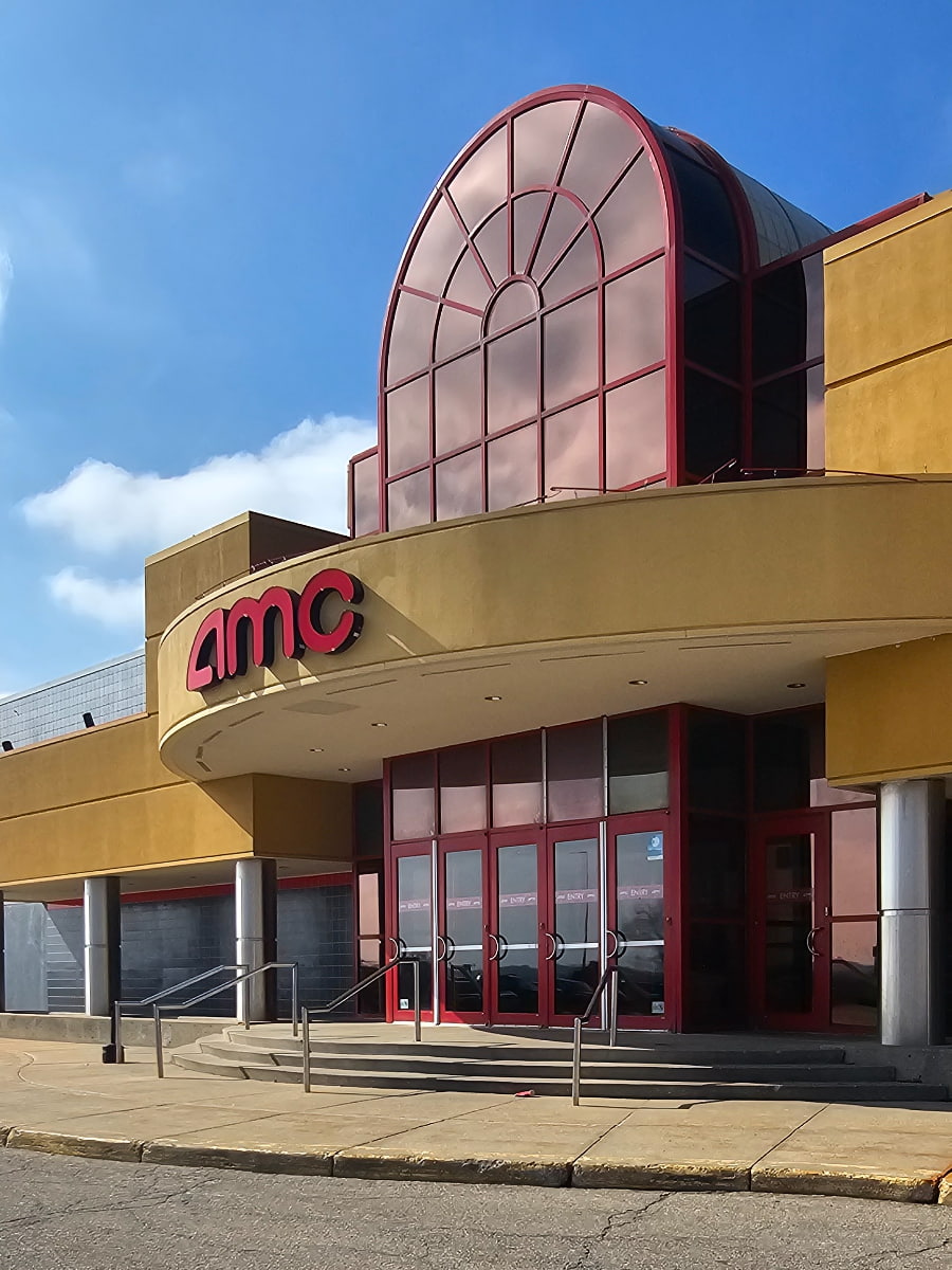 AMC Grand Rapids 18, Grand Rapids, MI AMC Grand Rapids 18, Grand Rapids, MI