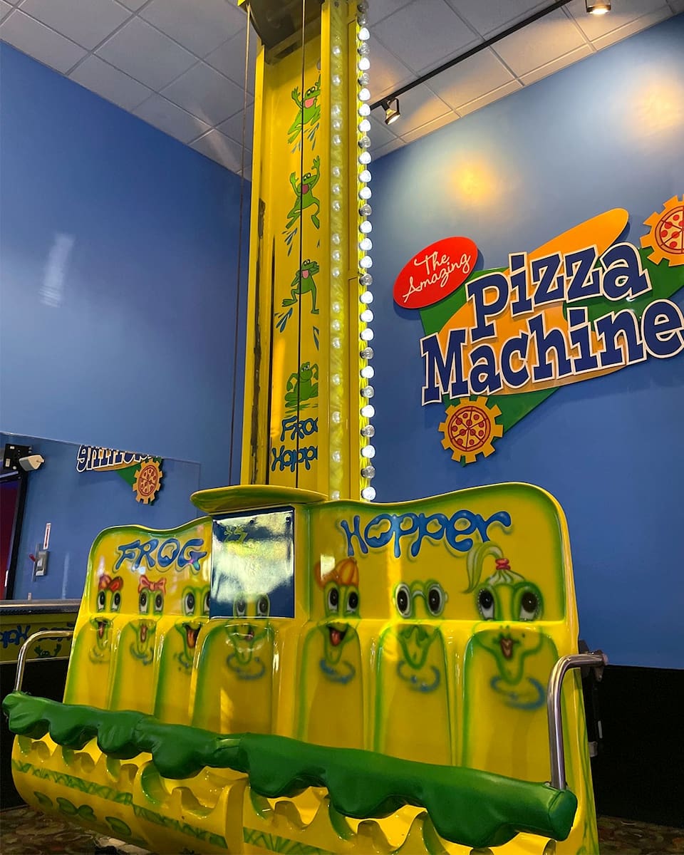 Amazing Pizza Machine, Omaha Amazing Pizza Machine, Omaha
