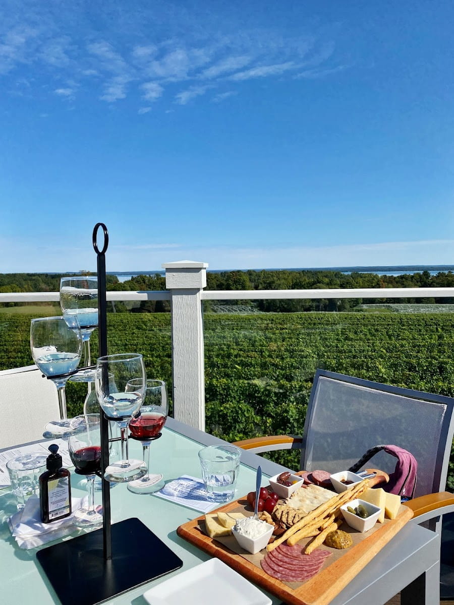 Brys Estate Vineyard & Winery, Traverse City, US Brys Estate Vineyard & Winery, Traverse City, US