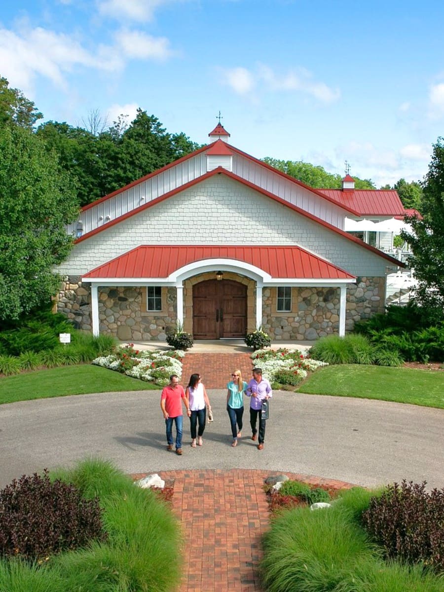 Brys Estate Vineyard & Winery, Traverse City, US Brys Estate Vineyard & Winery, Traverse City, US