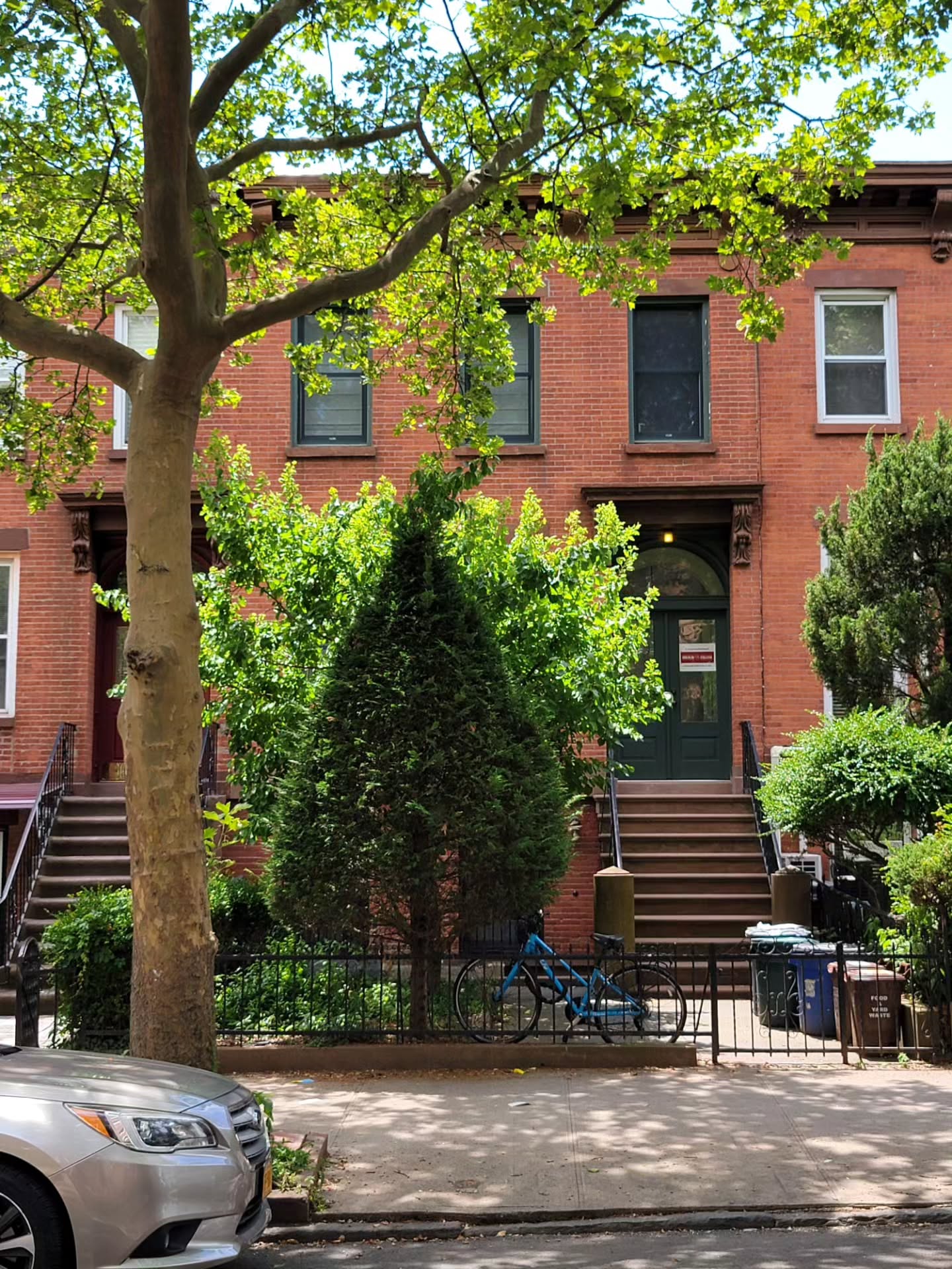 Carroll Gardens & Cobble Hill Carroll Gardens & Cobble Hill