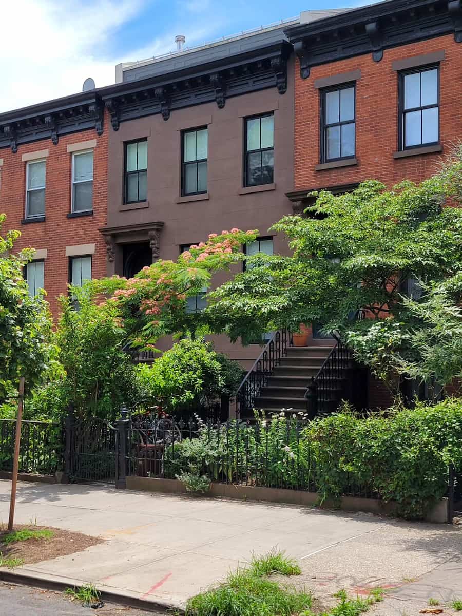 Carroll Gardens & Cobble Hill Carroll Gardens & Cobble Hill