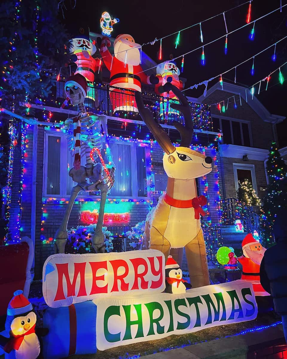 Christmas in Dyker Heights Christmas in Dyker Heights
