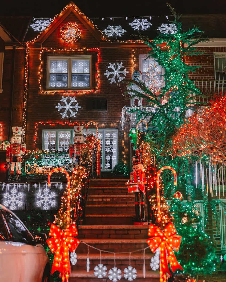 Christmas in Dyker Heights Christmas in Dyker Heights
