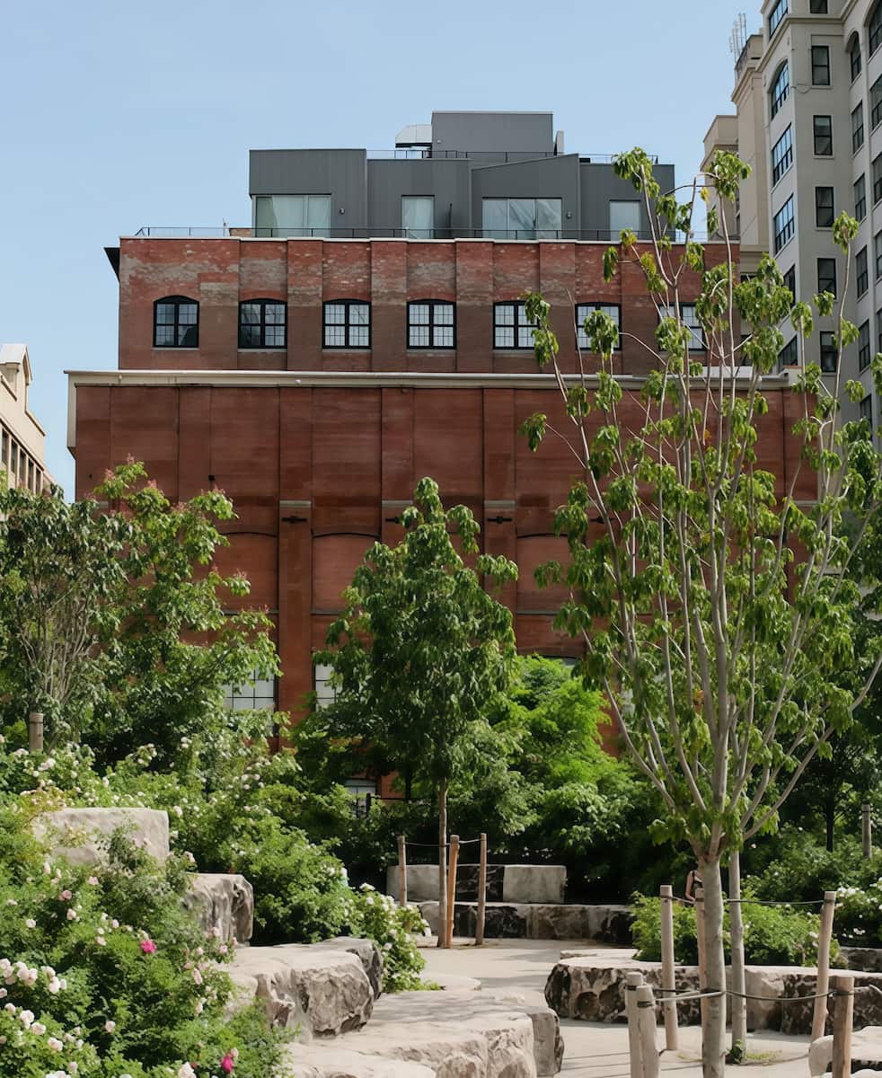DUMBO Art Galleries, Brooklyn DUMBO Art Galleries, Brooklyn