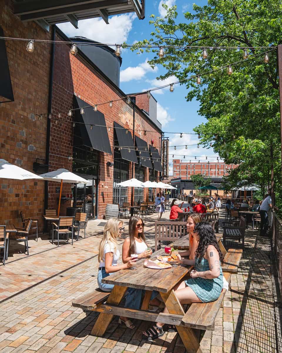 Distillery District & Bourbon Trail, Lexington Distillery District & Bourbon Trail, Lexington